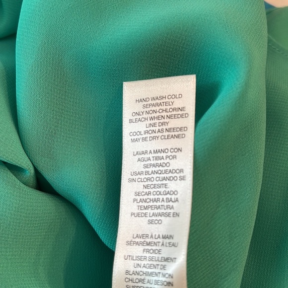 WHBM JULIP GREEN SILK BLOUSE - Picture 10 of 11
